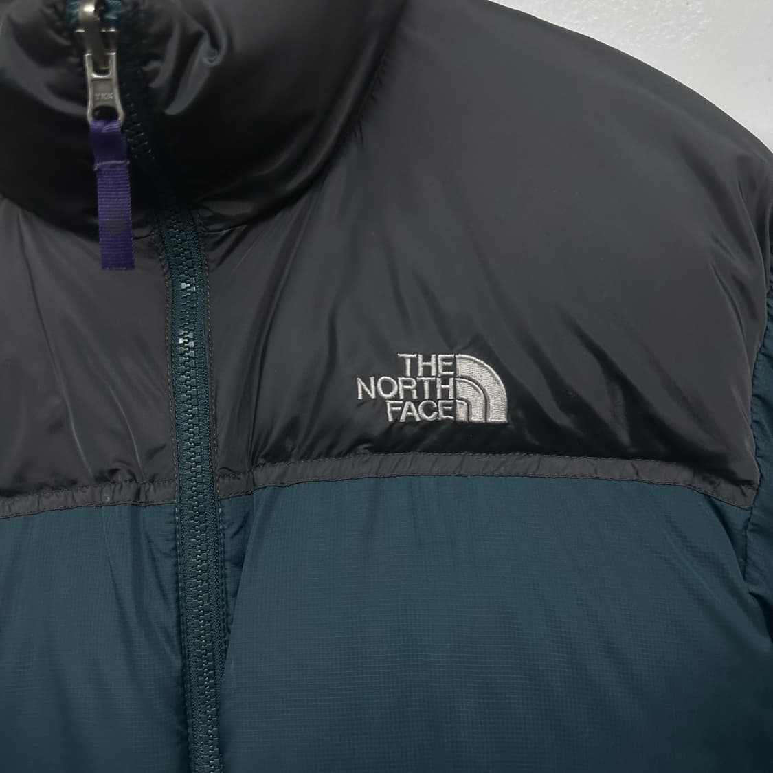 노스페이스 눕시 700 청록 패딩 상품이미지4