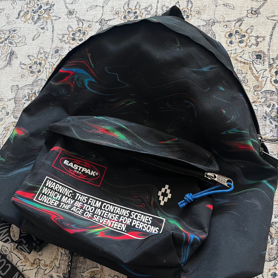 이스트팩 x 마르셀로 볼론 백팩 상품이미지2