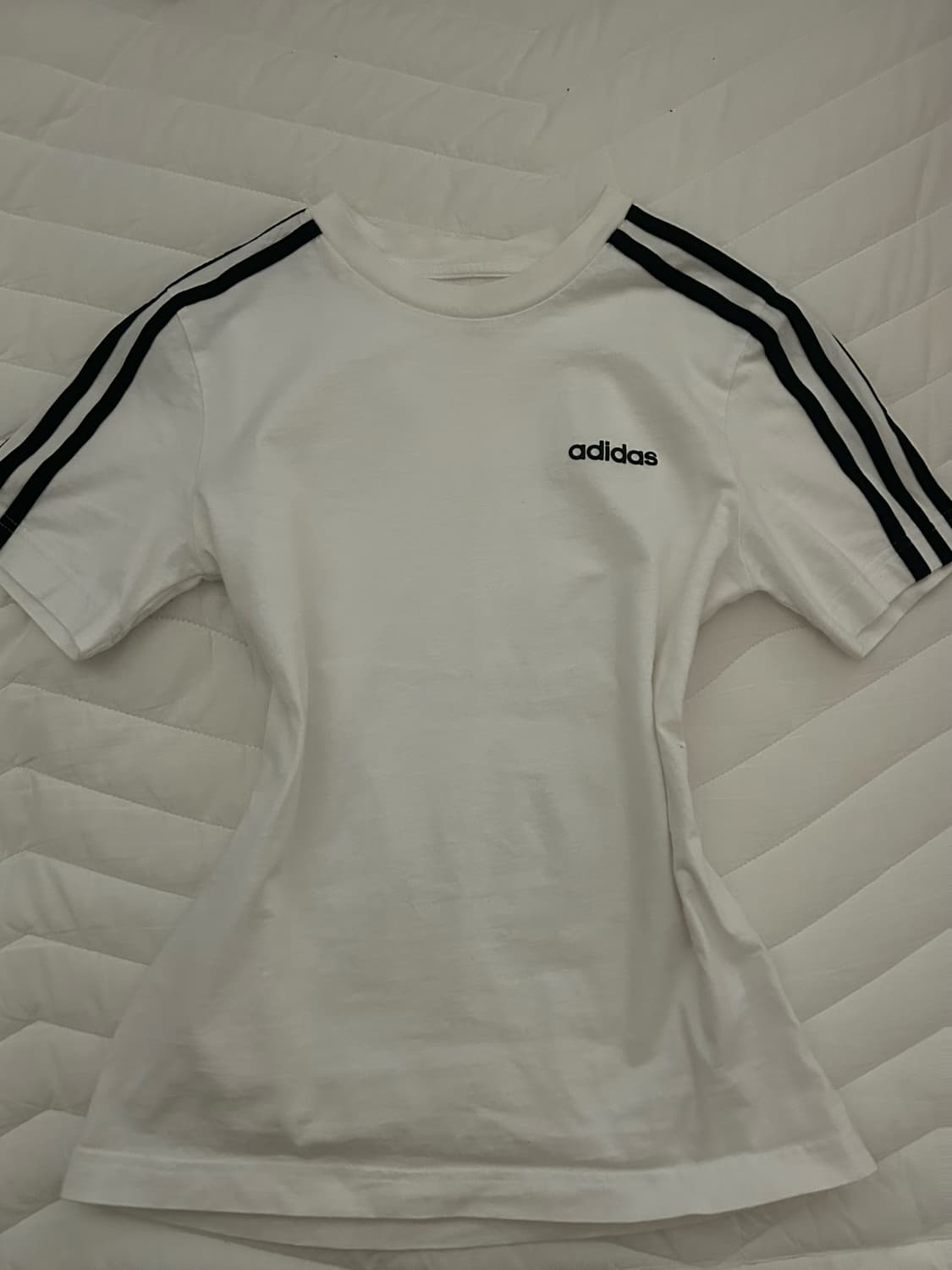 아디다스 슬림핏 반팔 상품이미지1