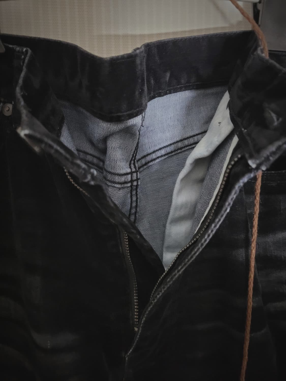 탁 블랙 벨벳 팬츠 상품이미지7