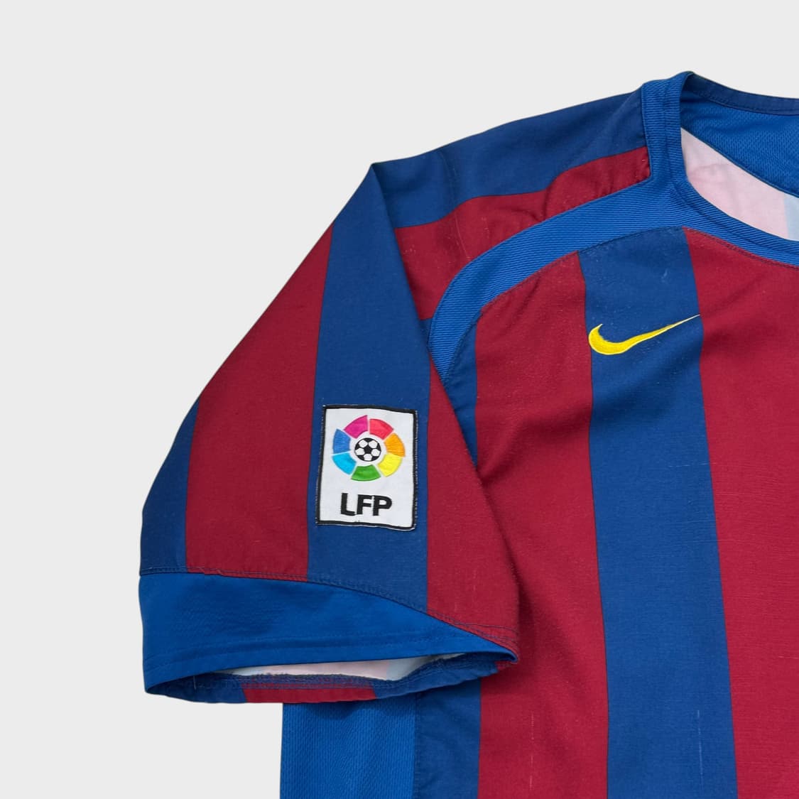 05-06 바르셀로나 홈 No.11 호나우지뉴 상품이미지4