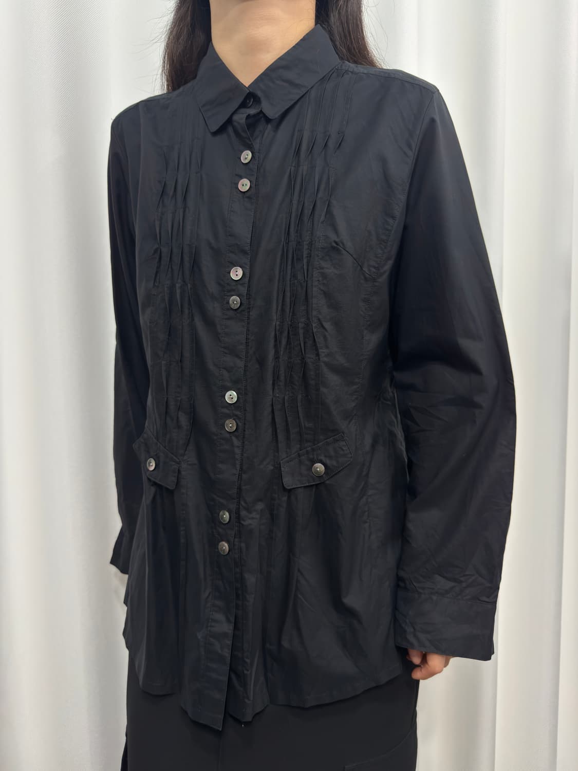 black pintuck shirt 상품이미지2