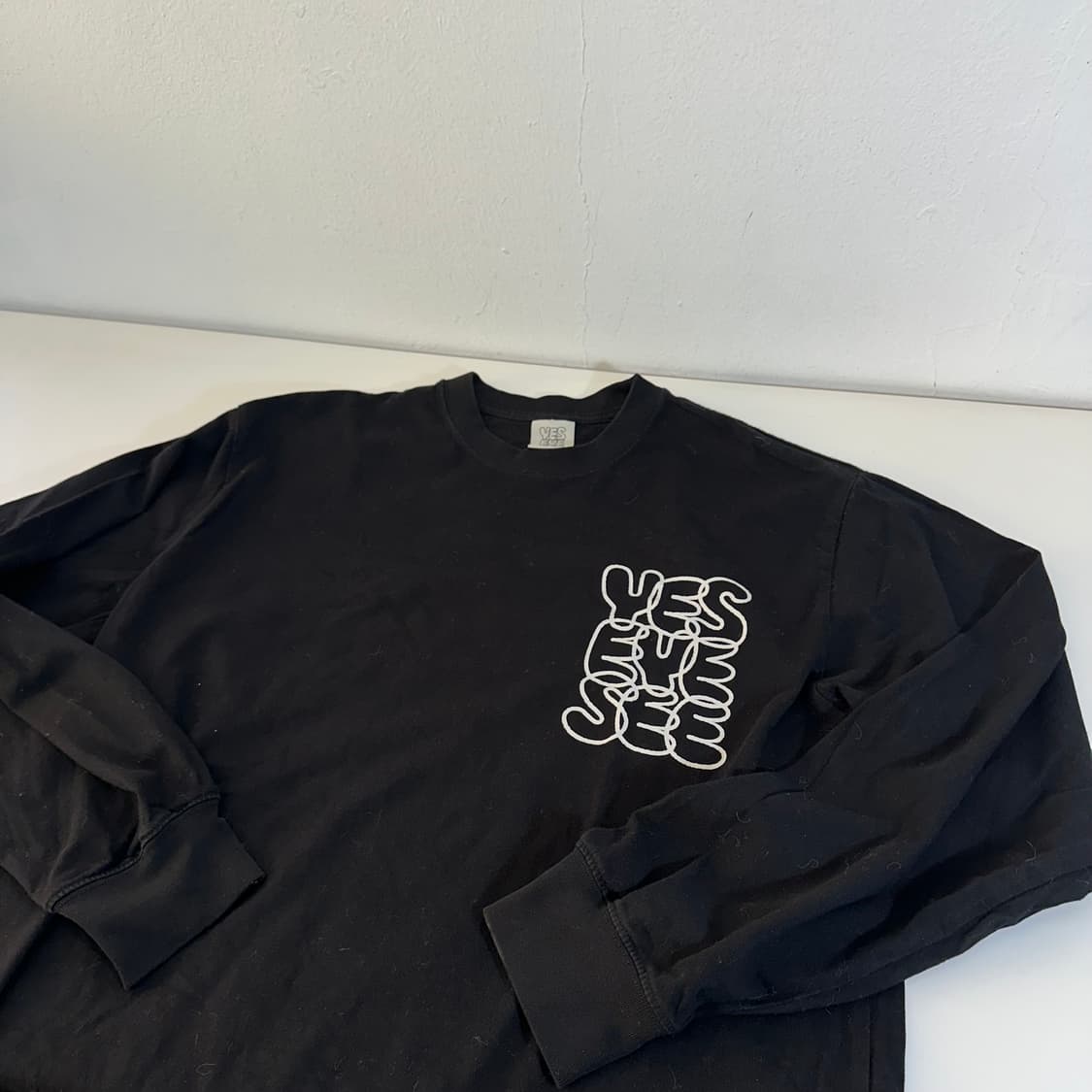 M 예스아이씨 블랙 백로고 롱슬리브 상품이미지1