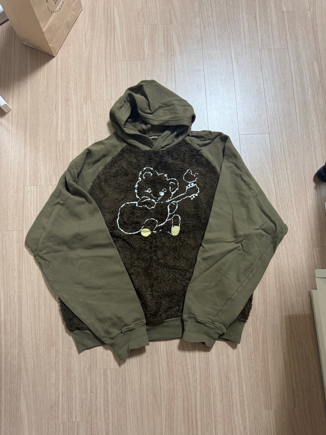 [2]캐피탈 30 플리스 x 퍼 그리즐리 후드 스웨트셔츠 카키 상품이미지1