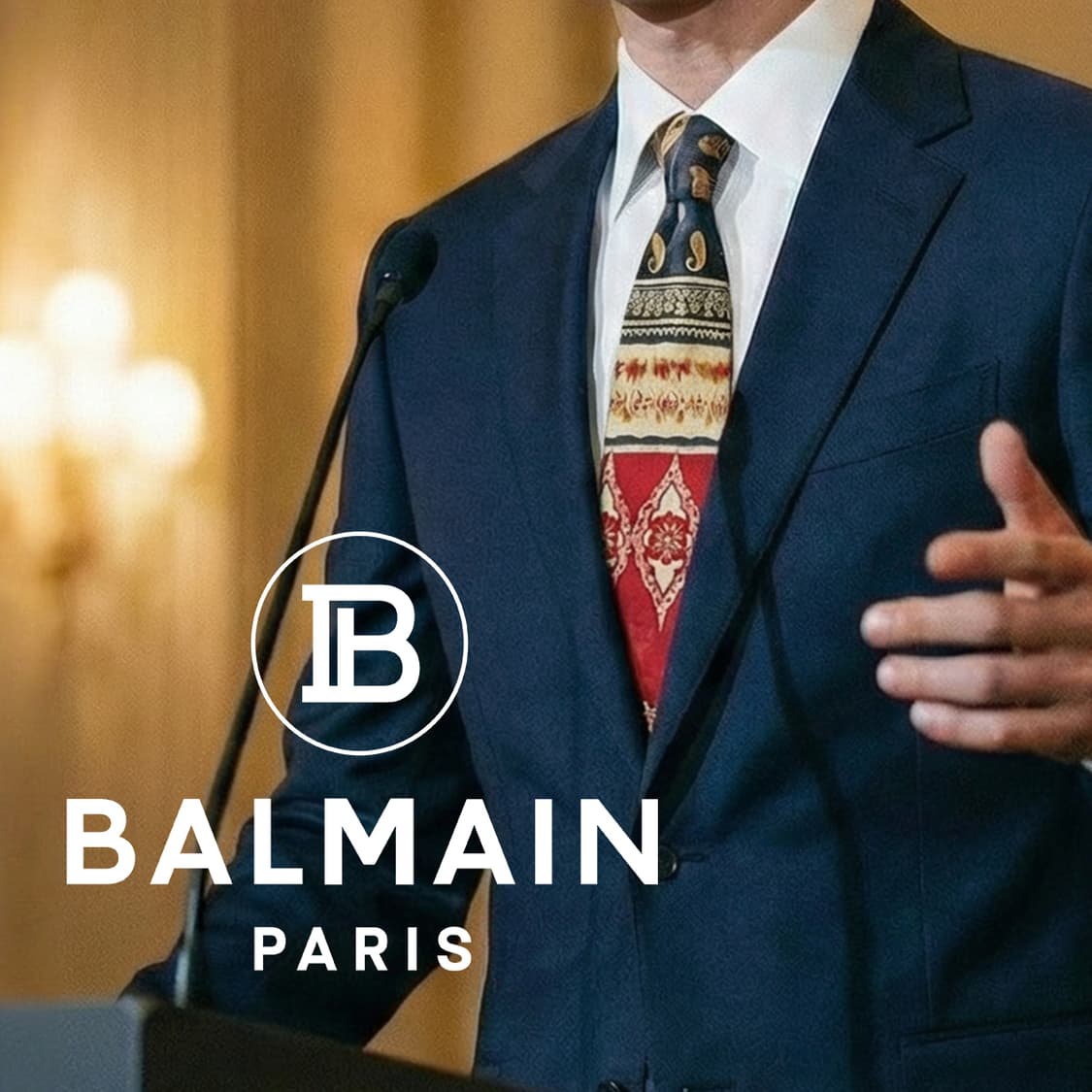 피에르 발망 실크 페이즐리 패턴 넥타이 9.6cm A+등급 A19702
 상품이미지1