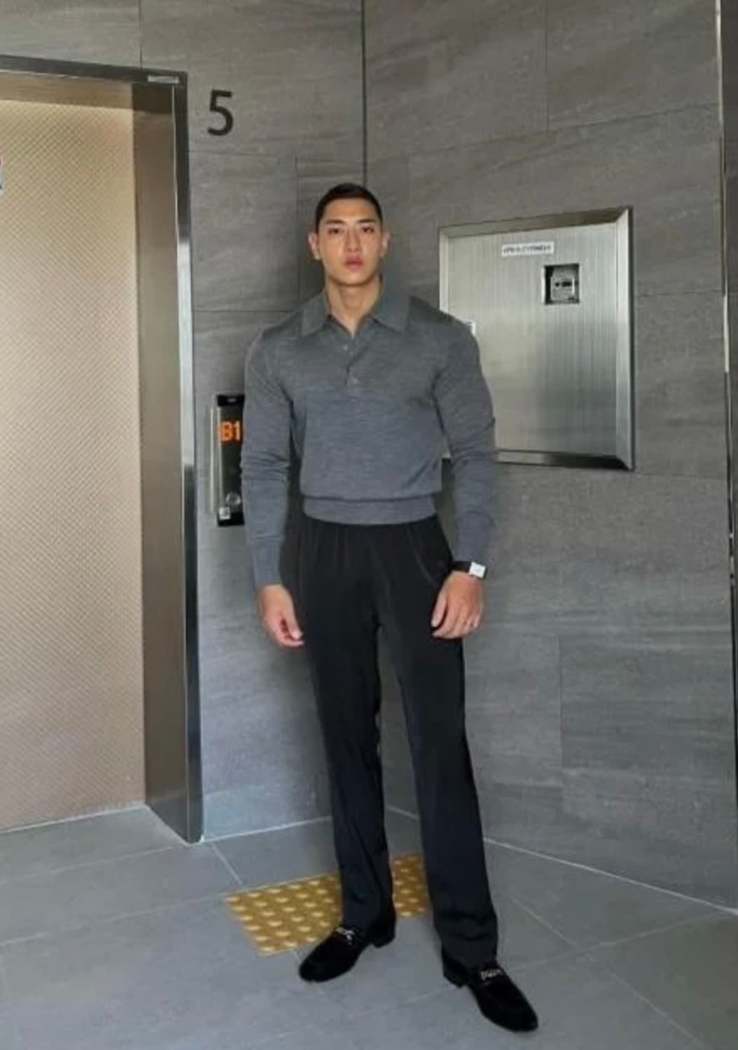 볼란테 VOLANTE 남성 울 카라니트 그레이 상품이미지1