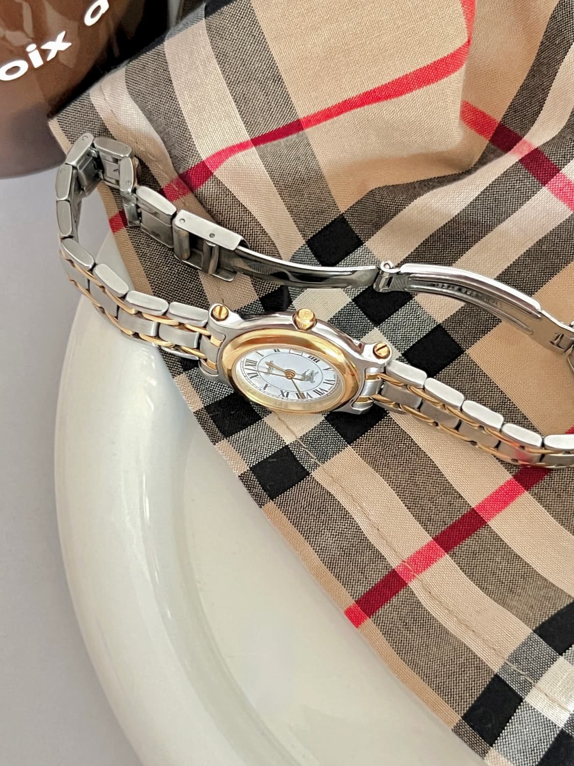 BURBERRY 골드 라운드 콤비 여성 버버리 시계  상품이미지6