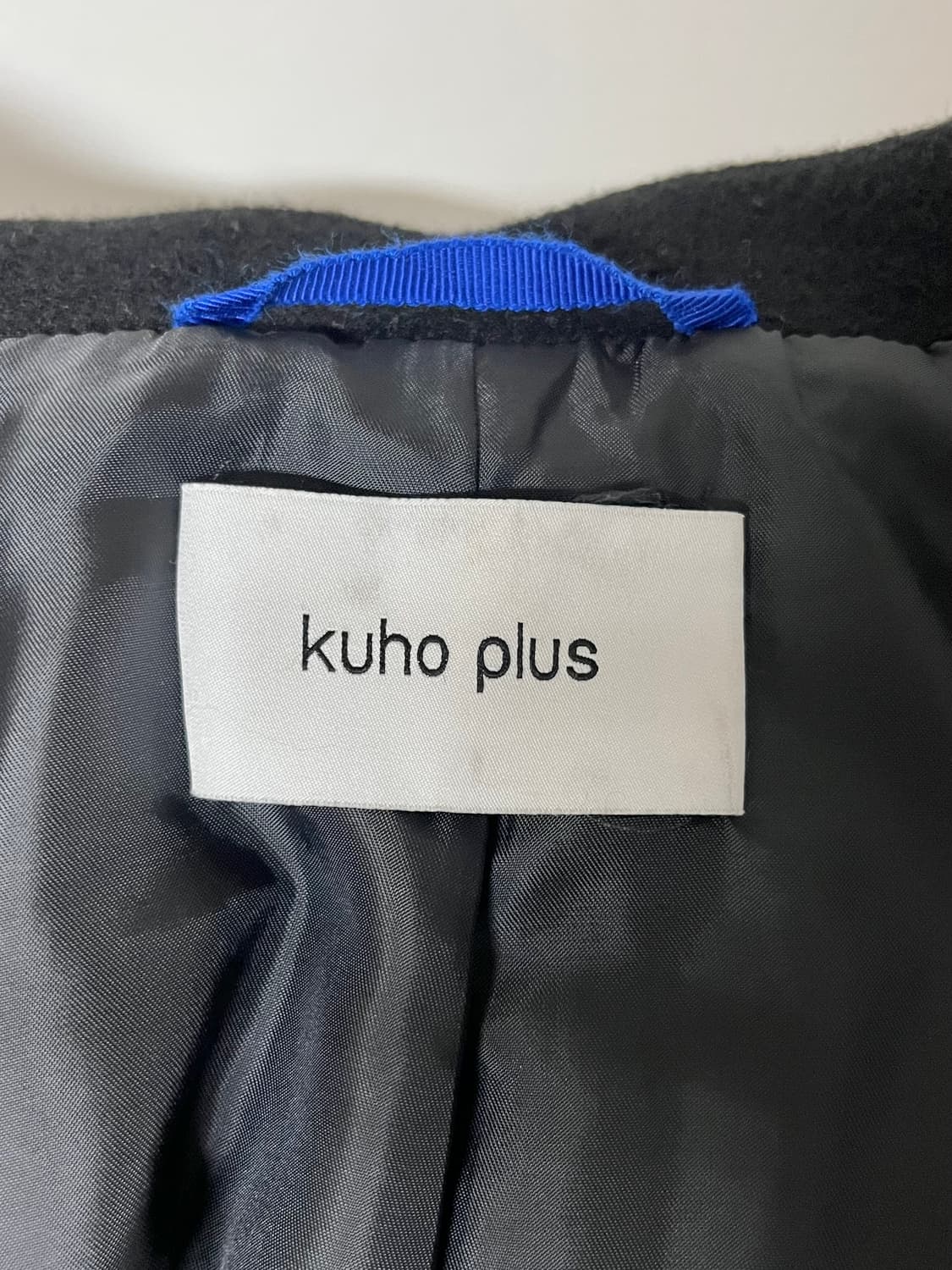 2) 구호 플러스 볼륨 실루엣 맥카라 코트 블랙 상품이미지5