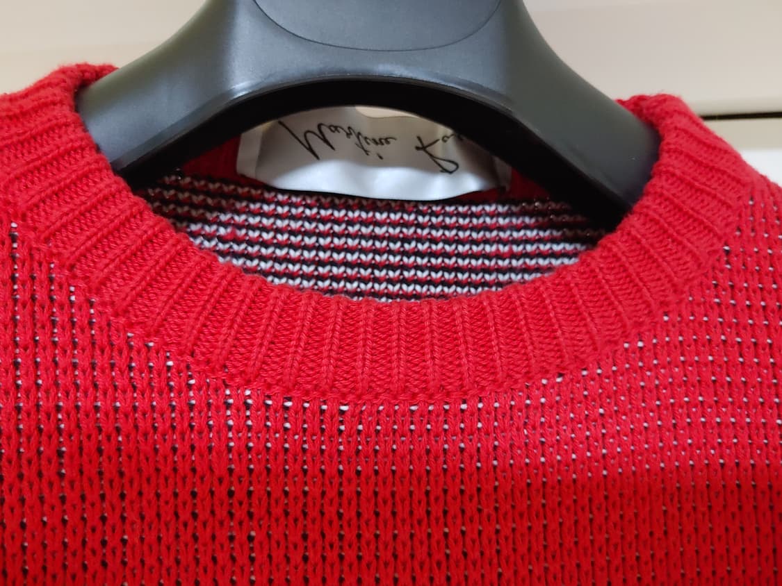 마틴로즈 황소 오버사이즈 니트 팝니다 상품이미지4