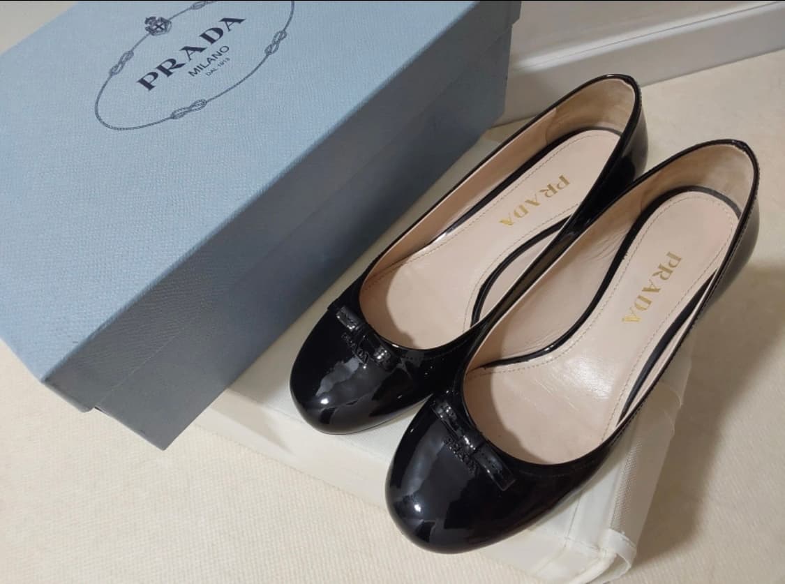 프라다 리본 에나멜 펌프스 36사이즈 상품이미지3