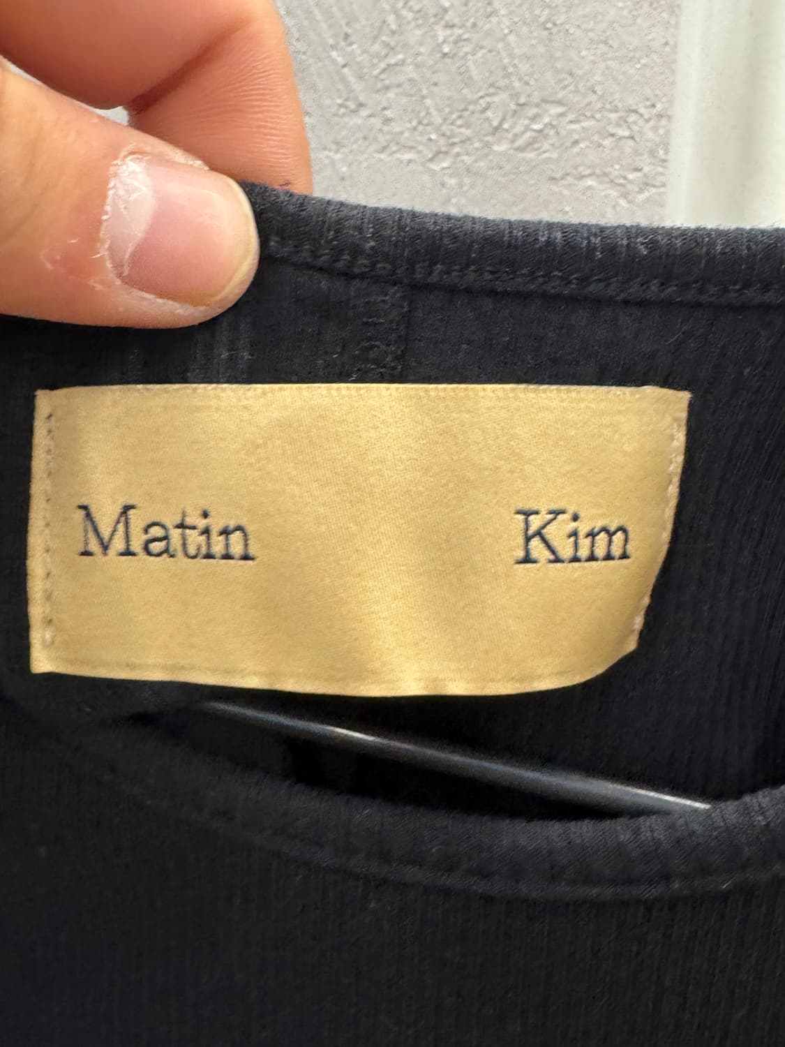 마뗑킴 블랙 립 나시 I 하트 M 탑  상품이미지4