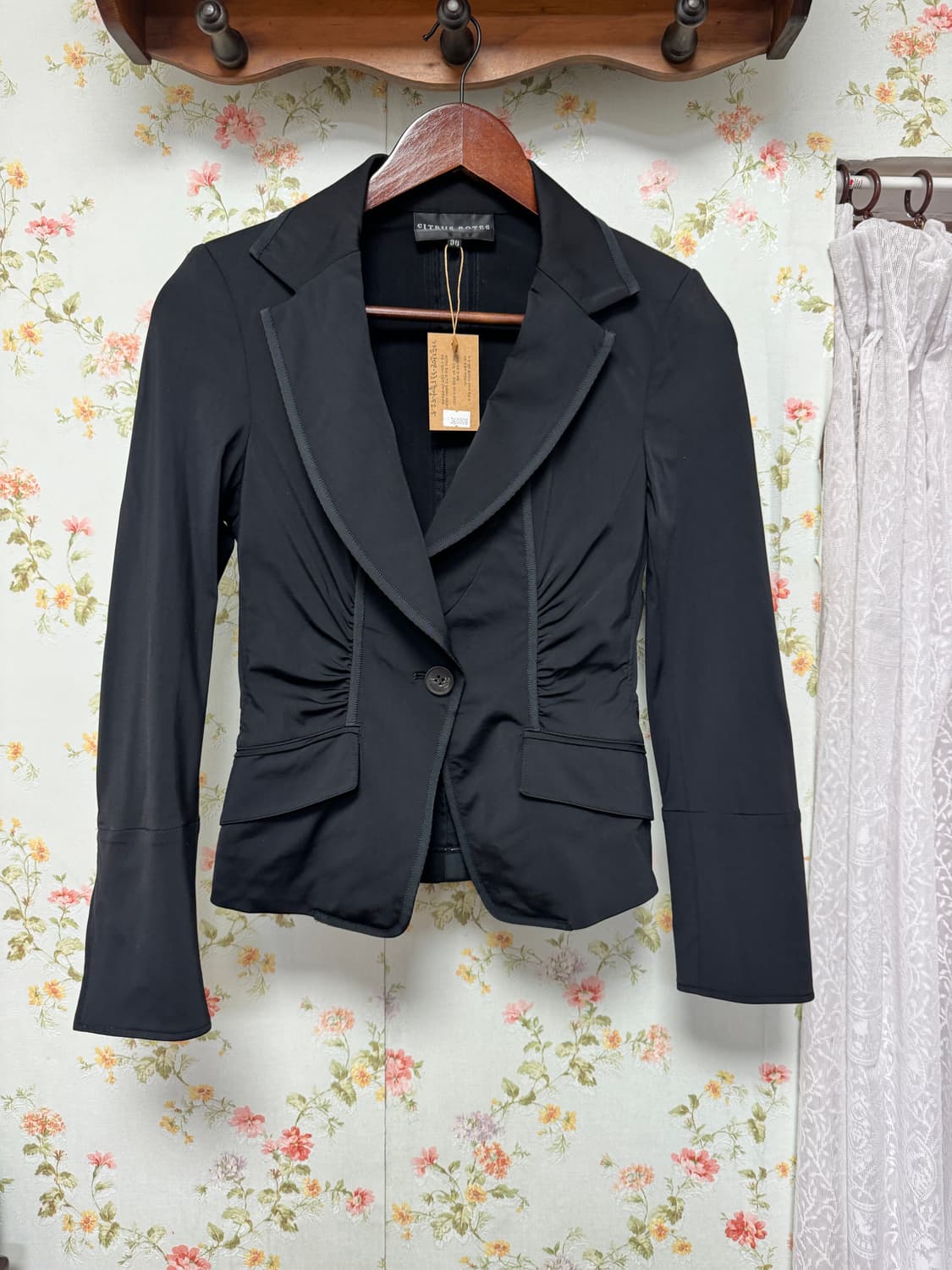 블랙 셔링 자켓 상품이미지1