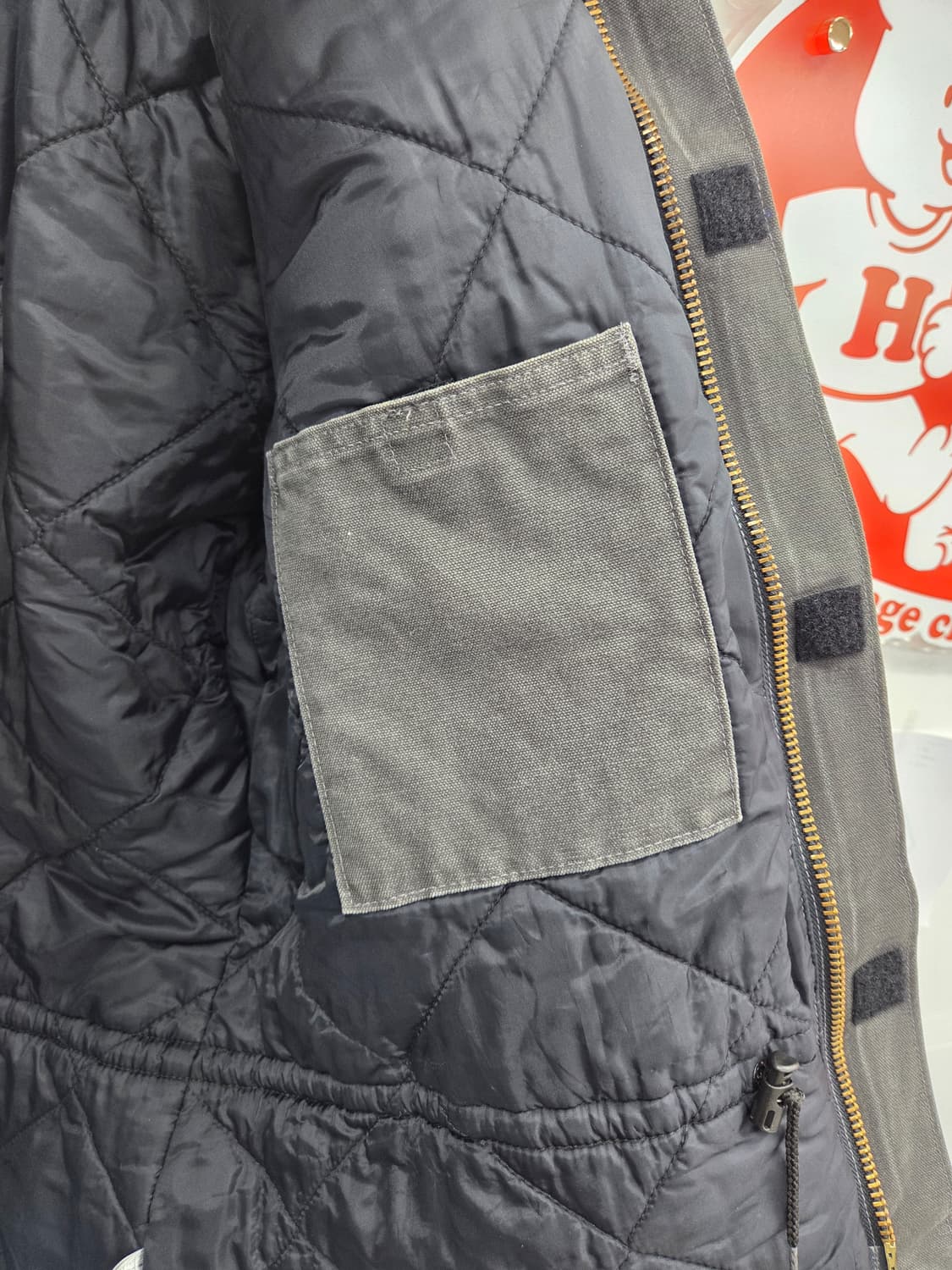 M 칼하트 C26 GVL 샌드스톤 회색  워크 자켓 블랙 상품이미지7