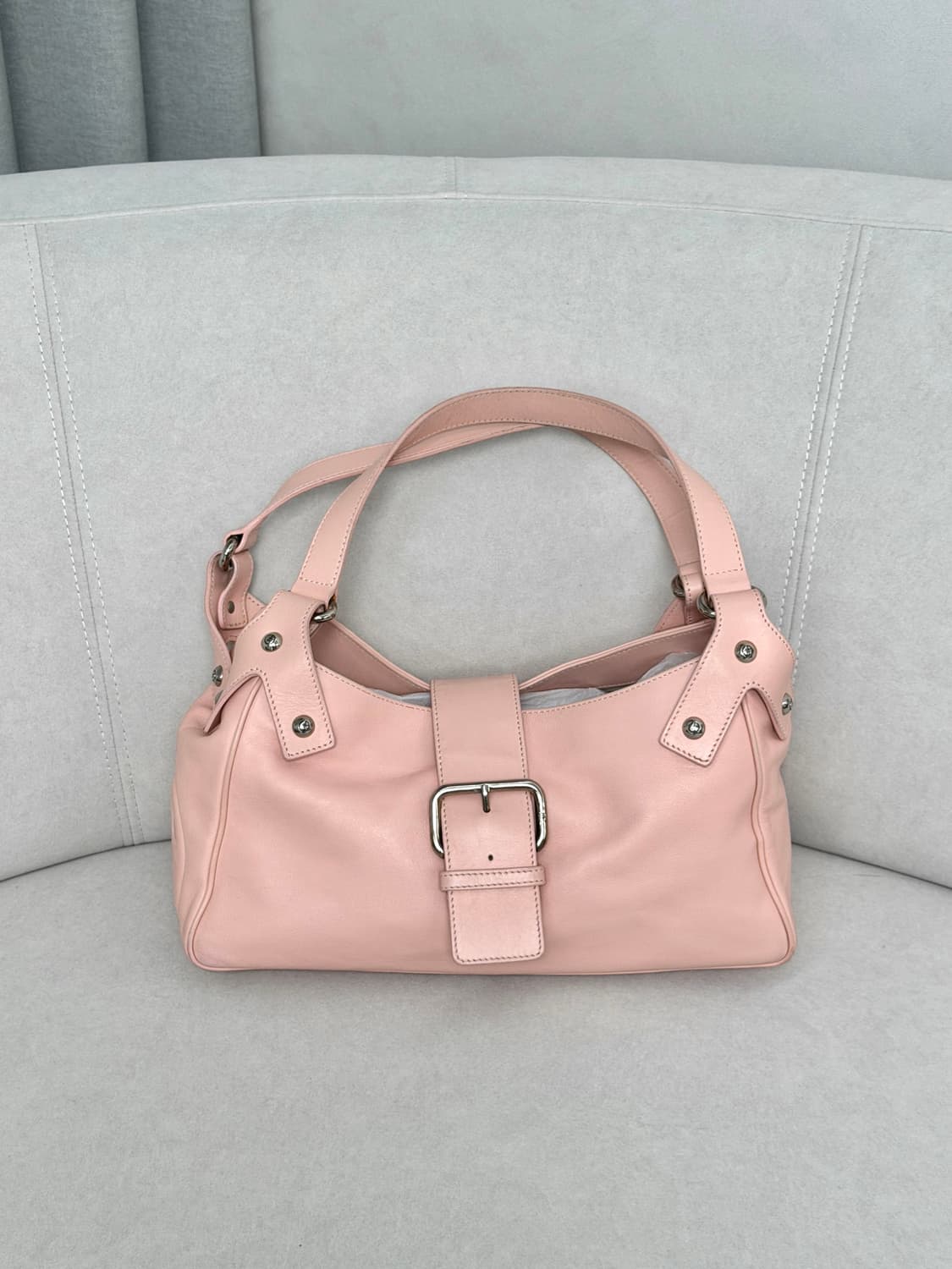 조르지오 아르마니 레더 버클 숄더백 상품이미지2