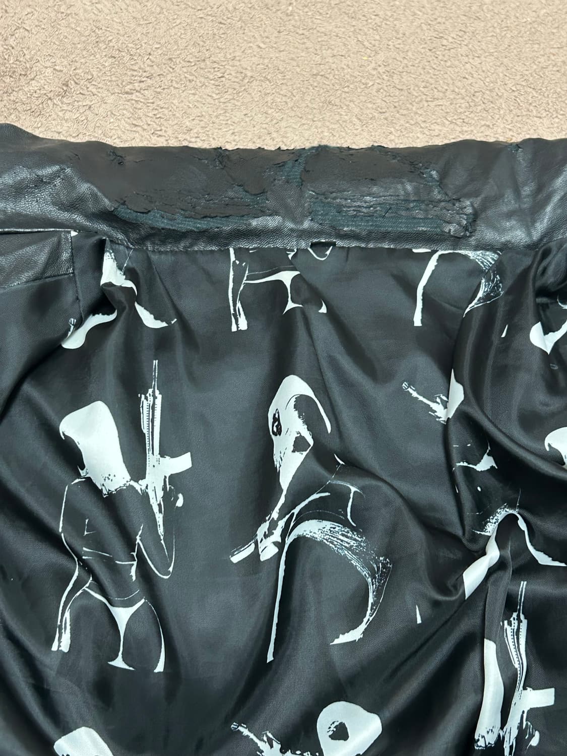 떠그클럽 레더 패딩 1사이즈 초판 상품이미지8