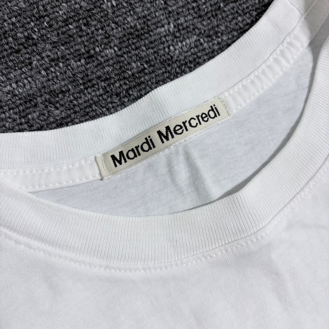 마르디 메크르디 반팔티 상품이미지4