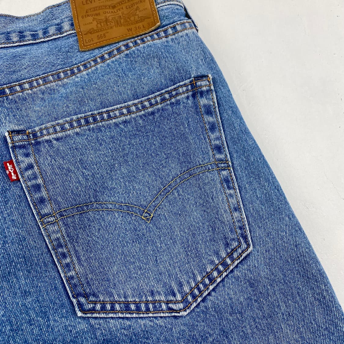리바이스 프리미엄 빅E 568 루즈핏 데님 진 (36) 상품이미지4