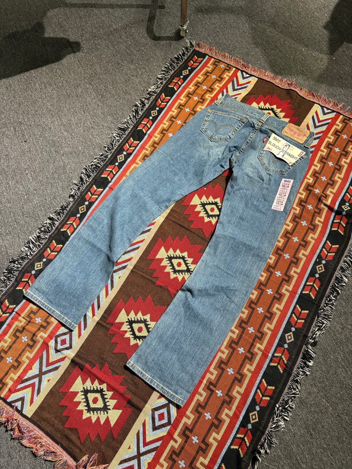 리바이스 504 슬라우치 핏 데님팬츠(새상품) 상품이미지1