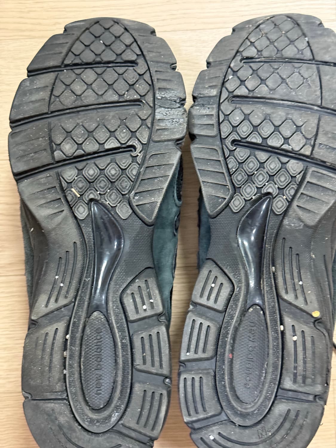 뉴발란스 990 블랙 280-285 사이즈 판매 상품이미지5