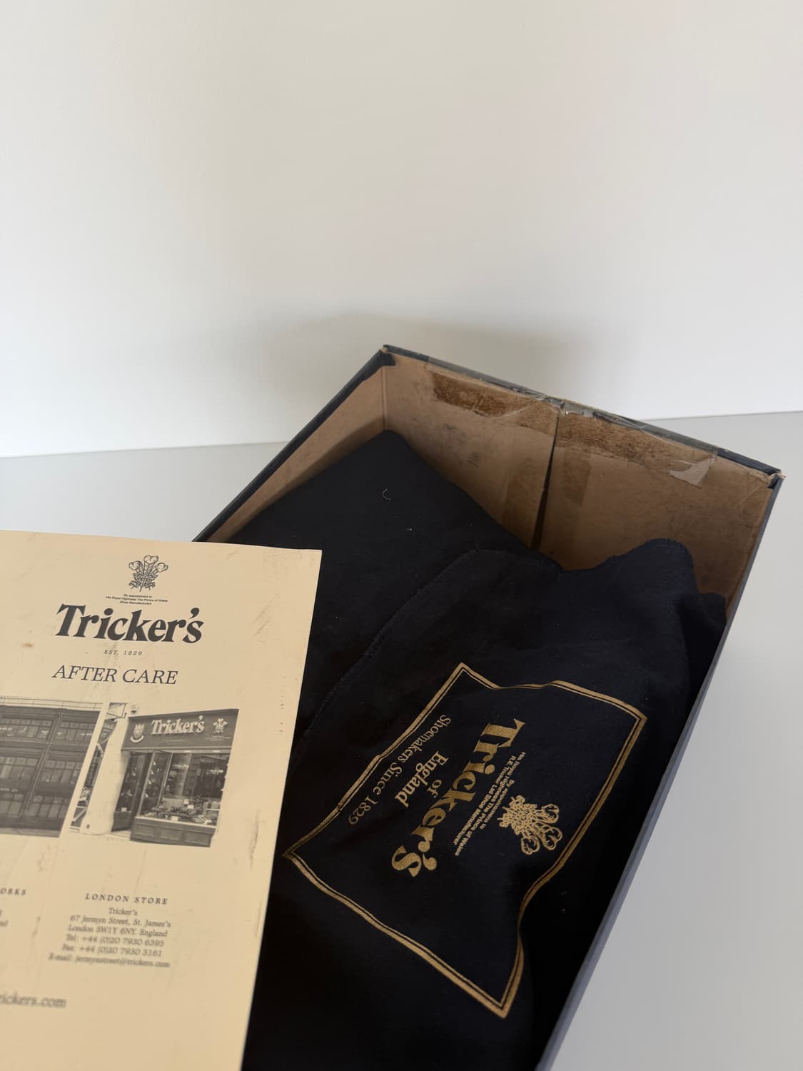 버버리 윙팁 부츠 트리커즈 협업 상품이미지10