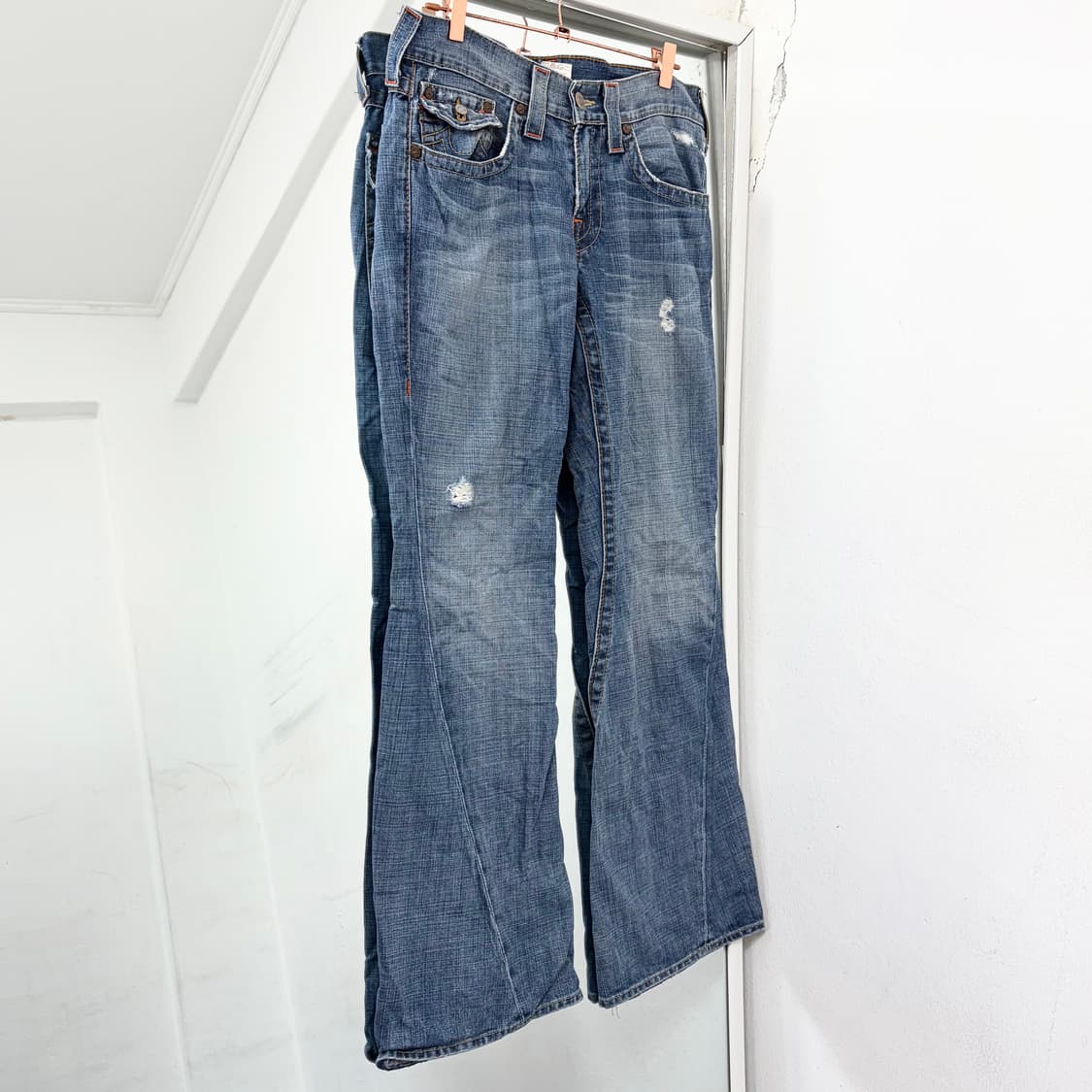 트루릴리전 부츠컷 데님 팬츠 상품이미지5