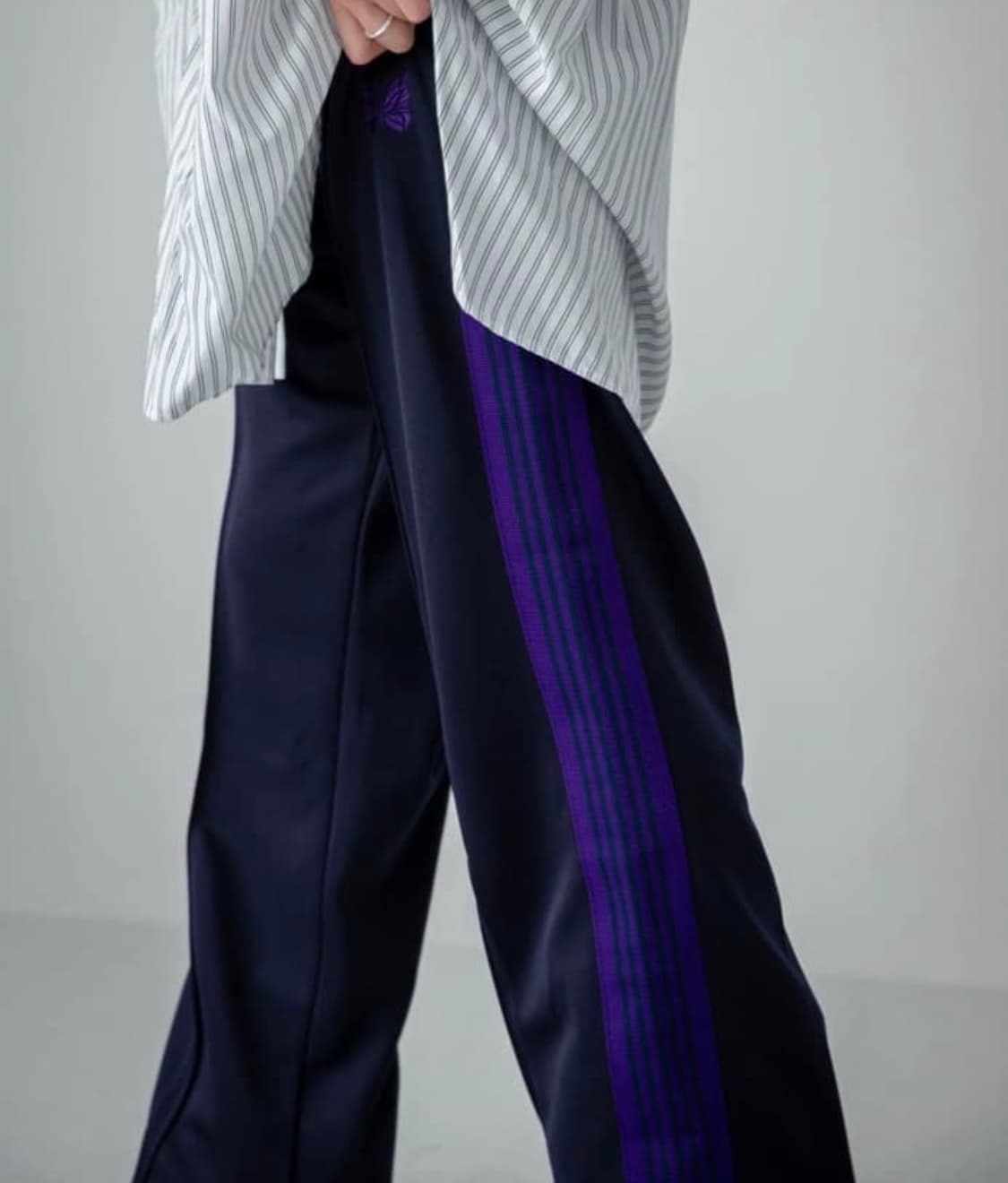 니들스 트랙팬츠 네이비x퍼플 S size 상품이미지1