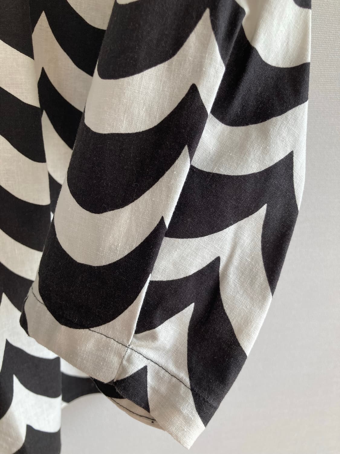 유니클로 마리메꼬 블라우스 상품이미지6