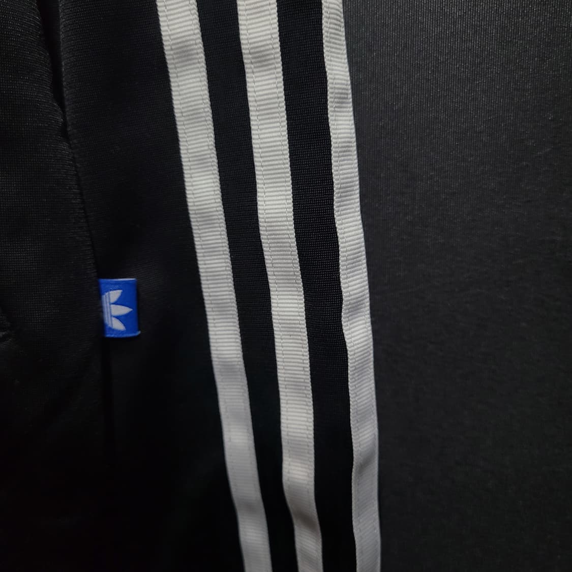 아디다스 불꽃 파이어버드 검흰 백로고 트랙탑 져지  상품이미지4