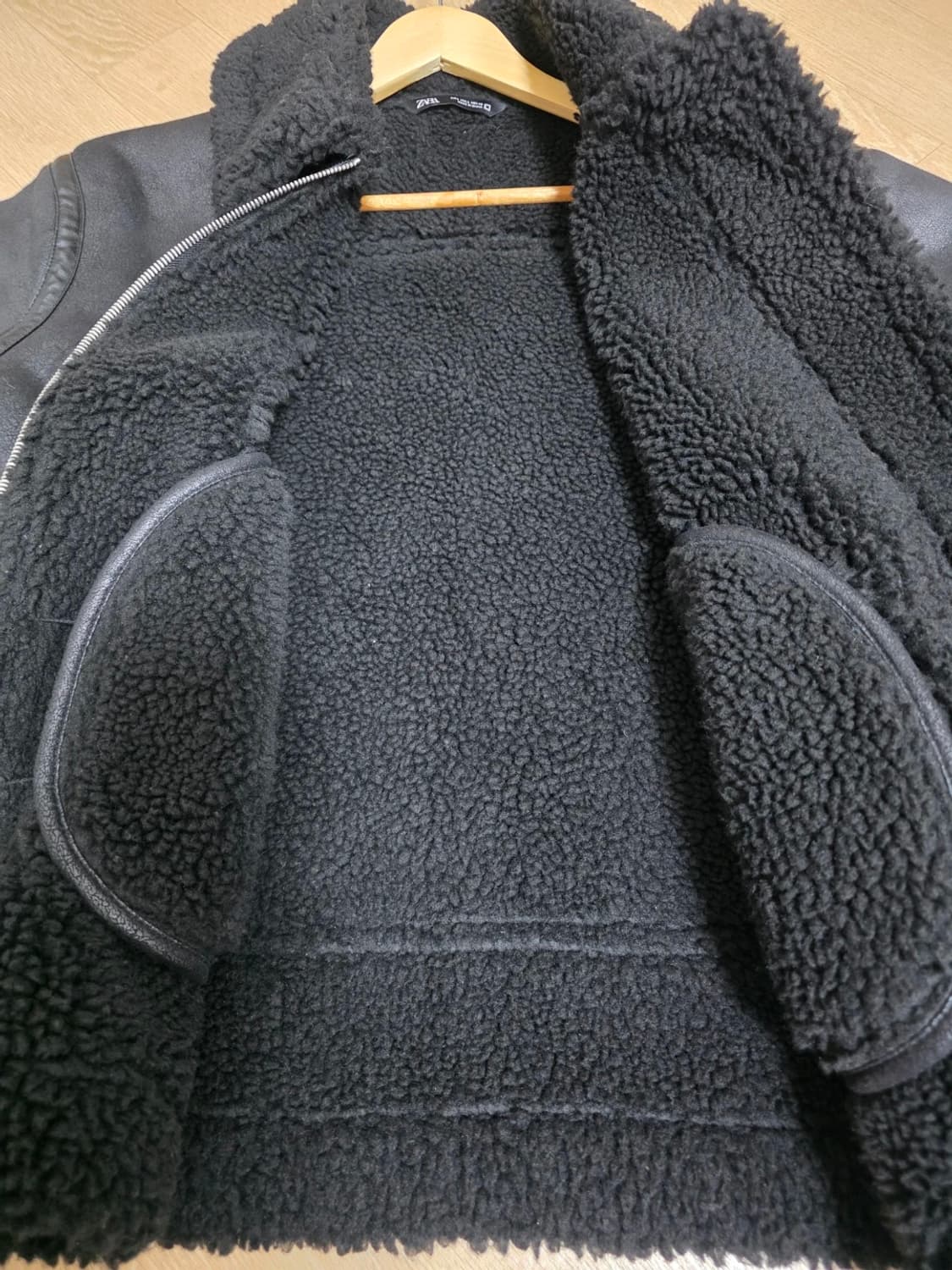 자라 페이크레더 B-3 무스탕 L 상품이미지9