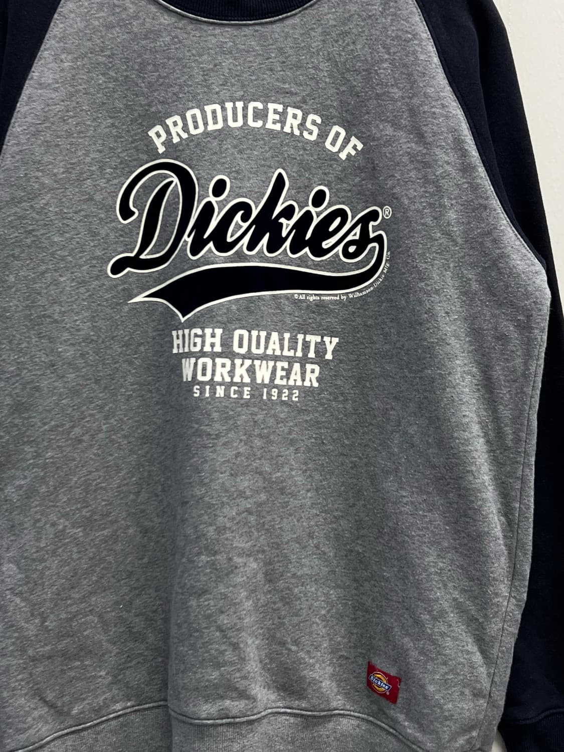 디키즈 올드스쿨 레글런 맨투맨 그레이/네이비 상품이미지3