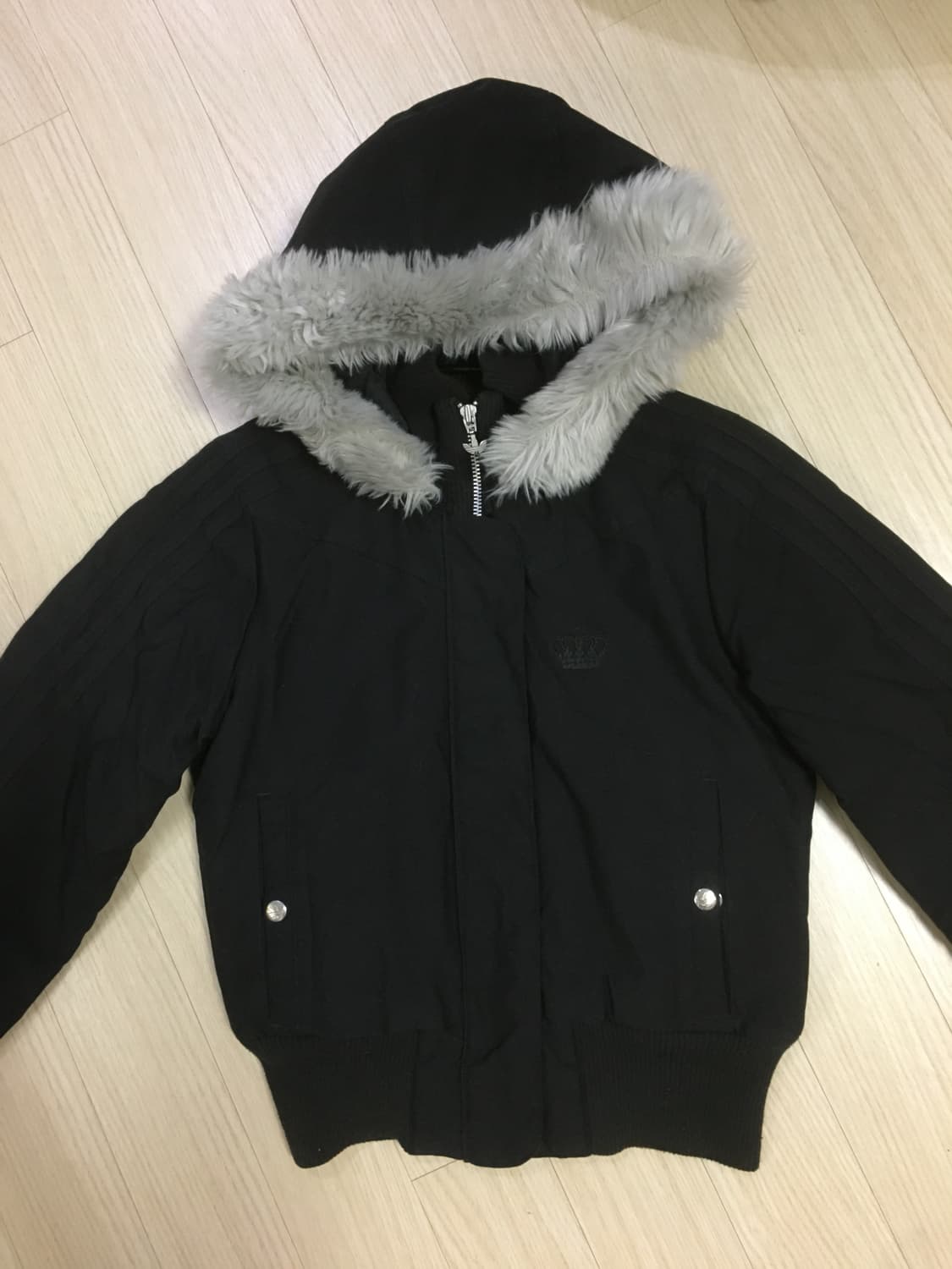 아디다스 퍼 후드 점퍼 상품이미지1