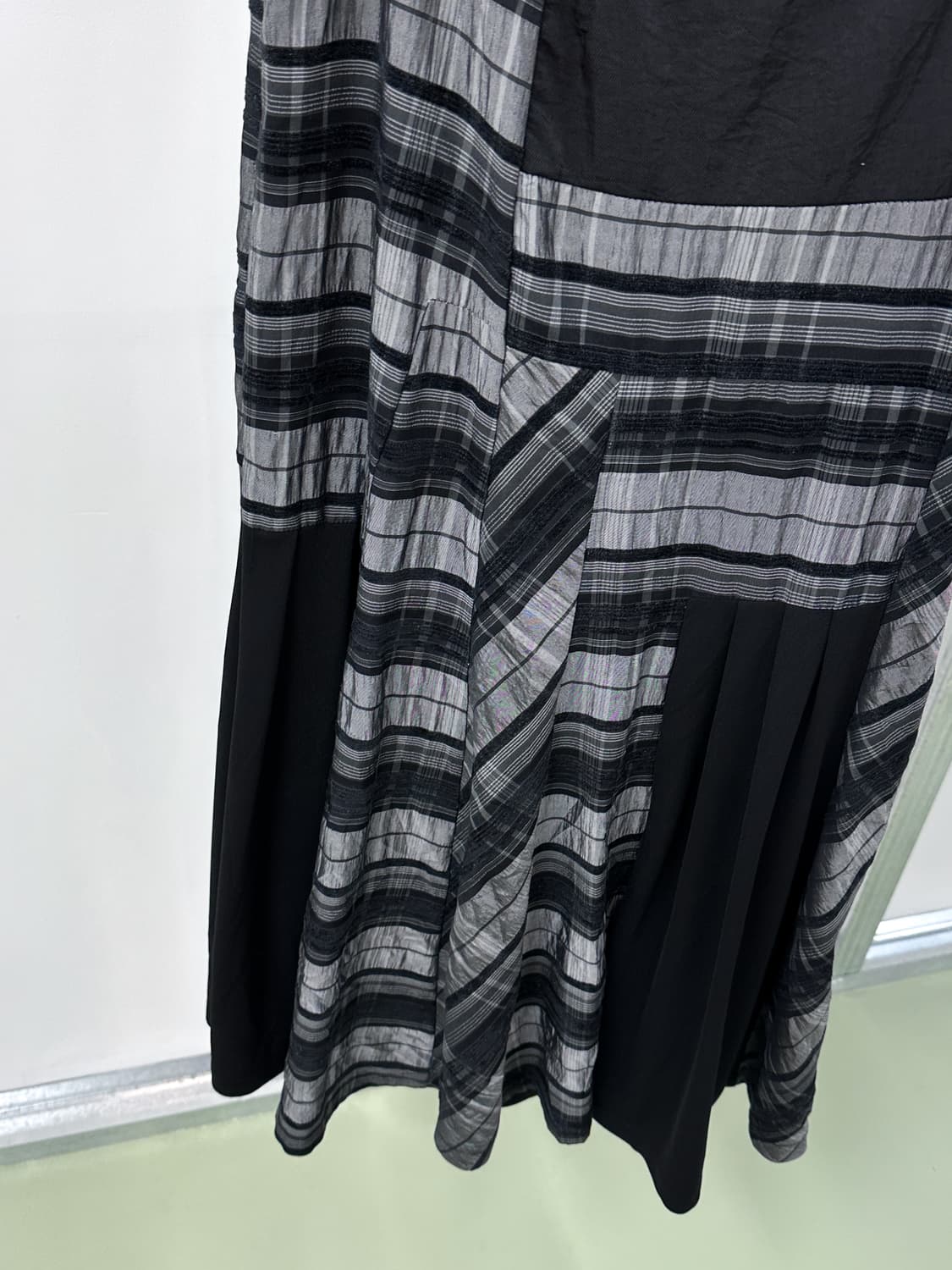 silver check pannel long skirt 상품이미지6