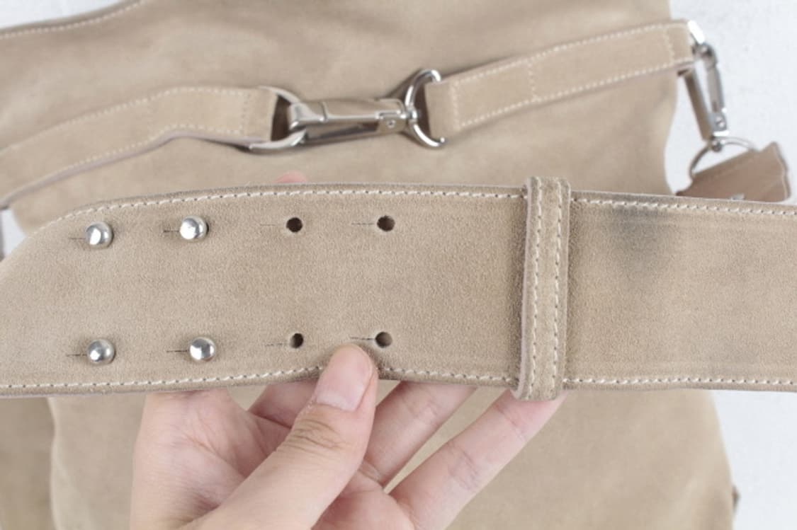 MaxMara 스웨이드 숄더백 상품이미지3