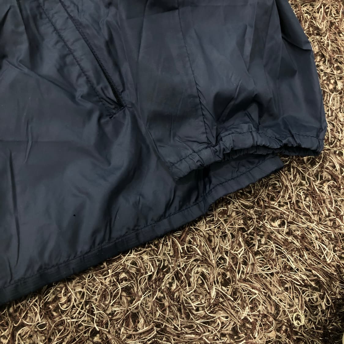 캘빈클라인 나일론 네이비 바람막이 자켓 상품이미지3