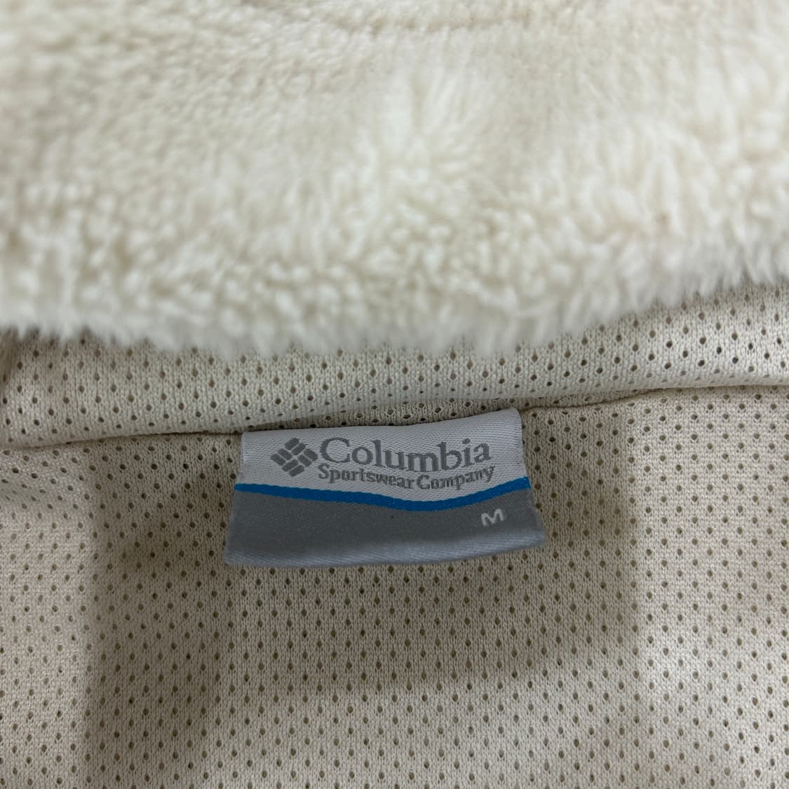 컬럼비아 아이보리 뽀글이 후리스 집업 m 상품이미지2