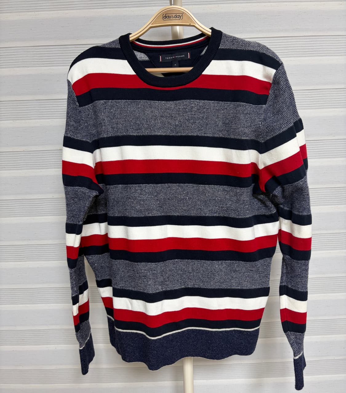 타미힐피거 스트라이프 니트 상품이미지1