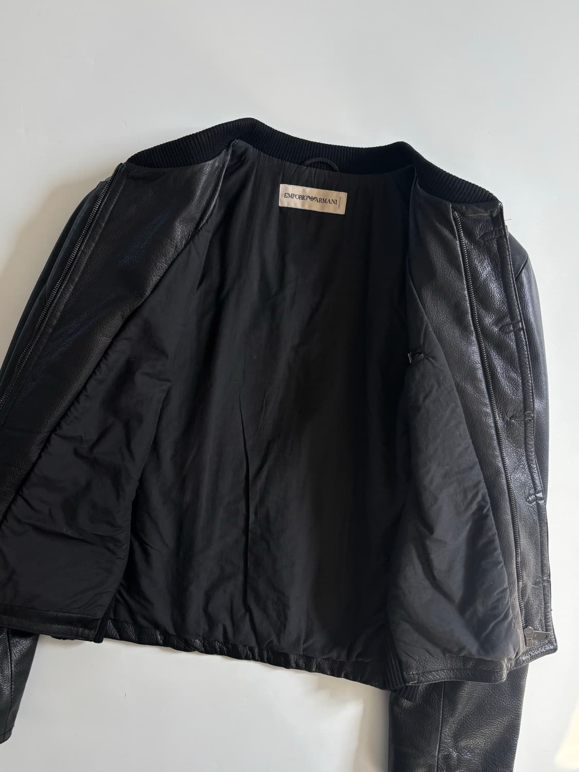 Emporio Armani 엠포리오 아르마니 블랙 레더 자켓 상품이미지4