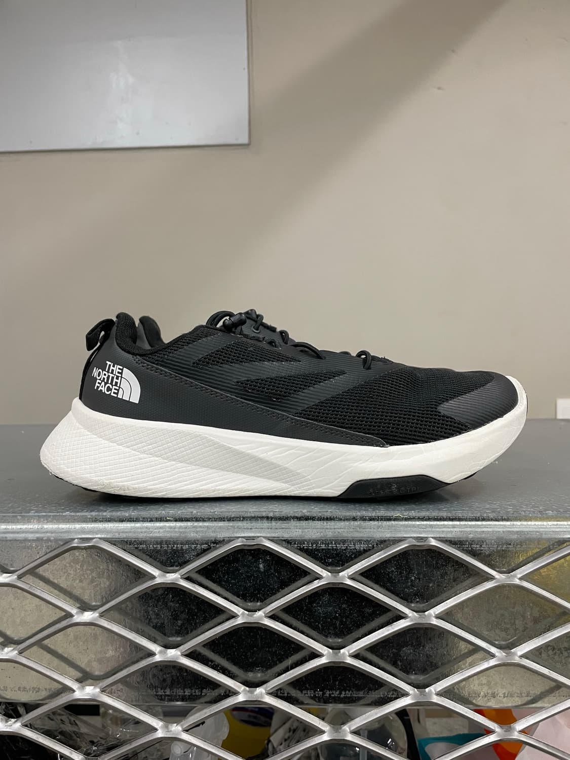 노스페이스 알타메사 블랙 245 상품이미지4