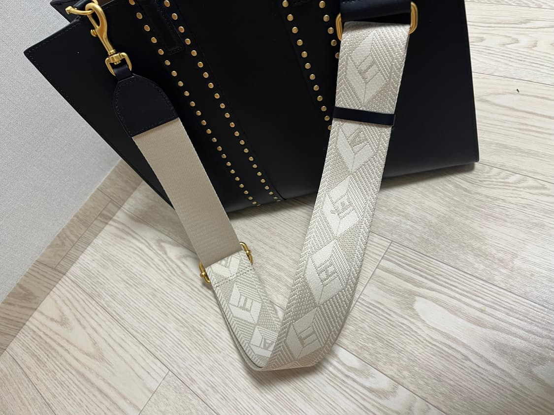 아떼 바네사브루노 오페라백 라지 블랙 상품이미지7