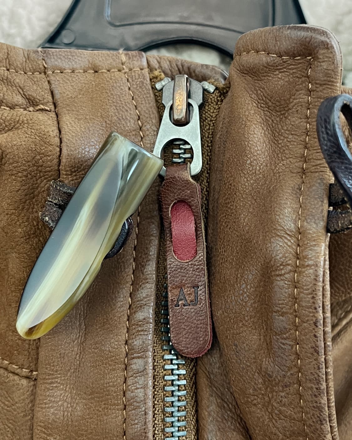 알마니 진스 00s 리얼 레더 봄버 자켓 브라운 상품이미지6