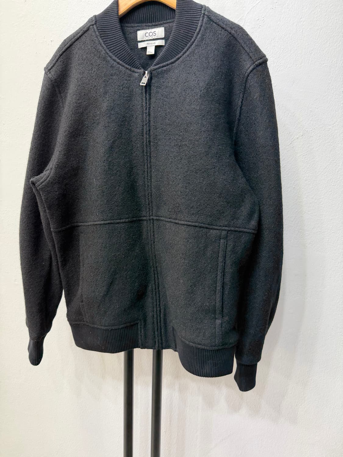 정품) COS 코스 남성 레귤러핏 집업 자켓 S 상품이미지3