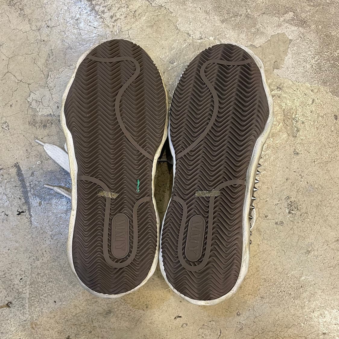 미하라 야스히로 PETERSON23 스터드 스니커즈 상품이미지9