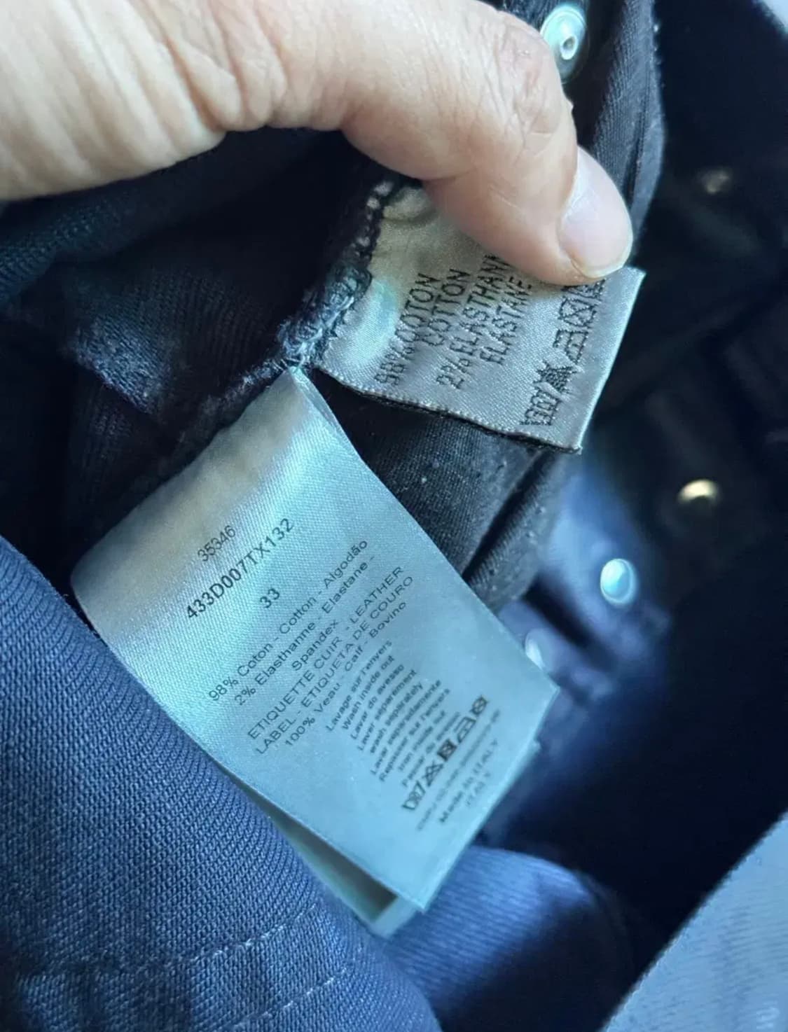 디올옴므 오일 이펙트 왁스 코팅 블루블랙진 상품이미지3