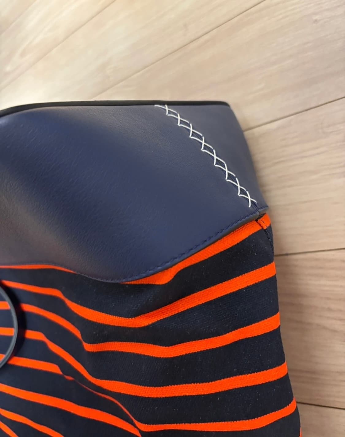 로에베 숄더백 거의 새상품 상품이미지4