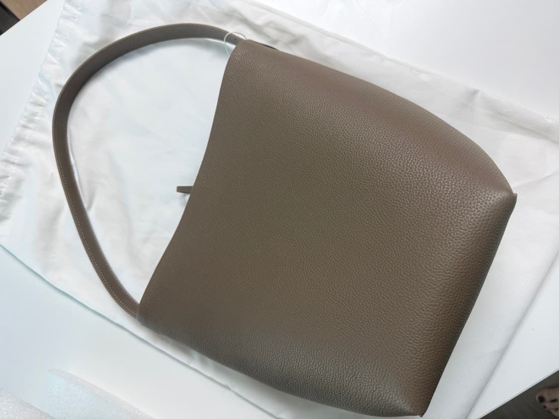 더로우파크백 미듐 에토프 상품이미지6