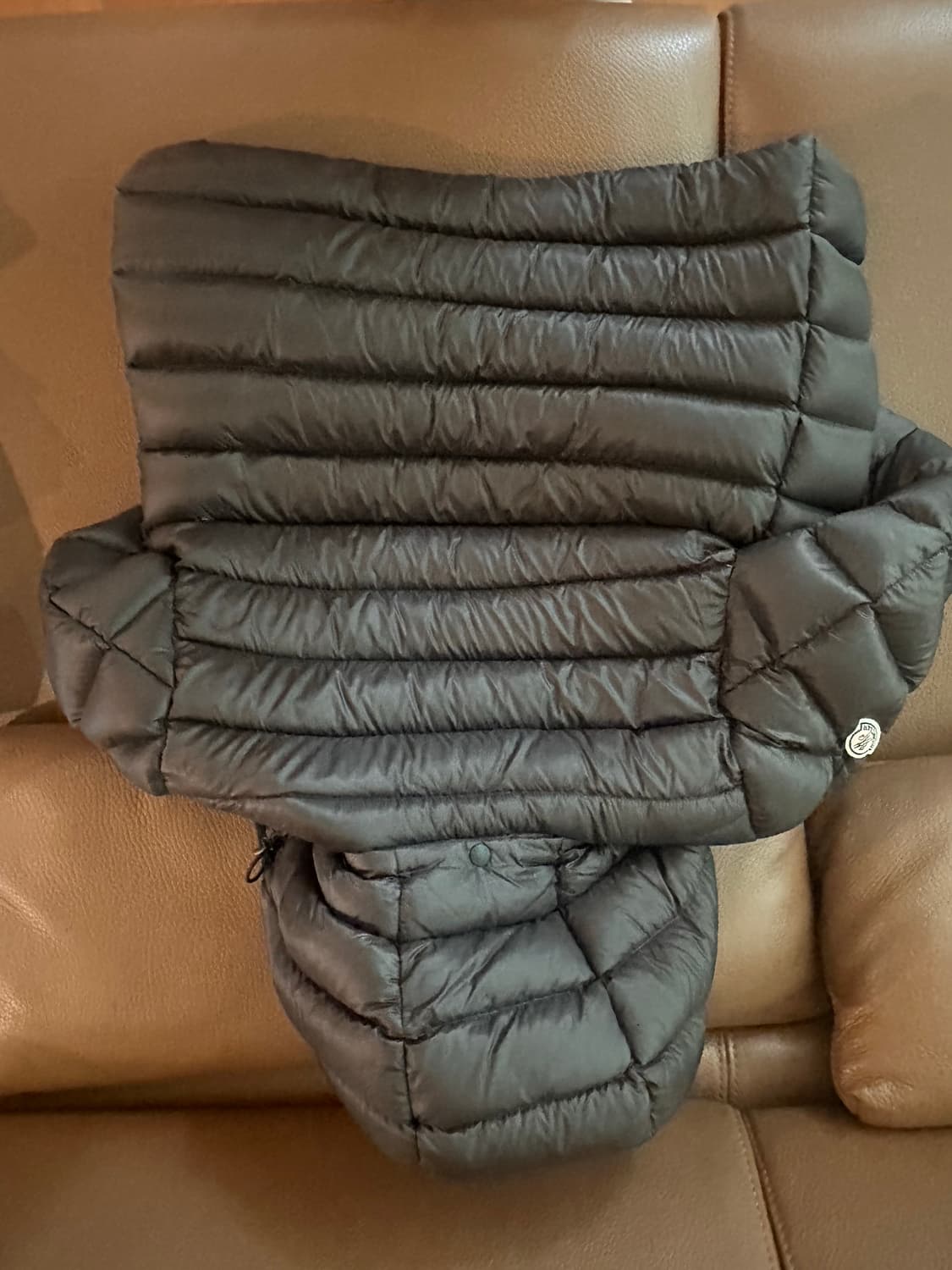 몽클레어 패딩 상품이미지3