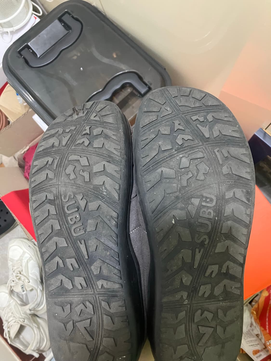 스부 코이세이오 엔젤윙 패딩슈즈 차콜 1사이즈 상품이미지3