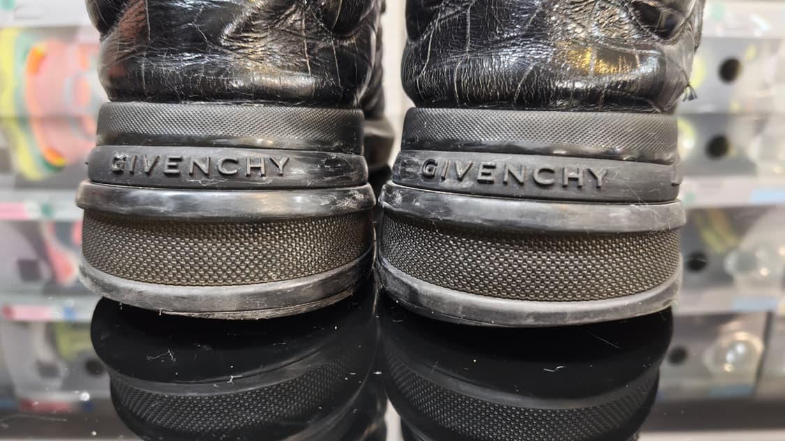 지방시 GIV1 레더 스니커즈 상품이미지7