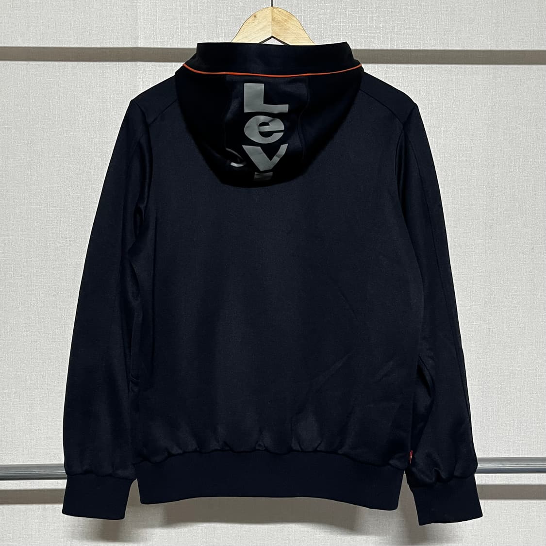 리바이스 트랙 후드 집업 상품이미지2