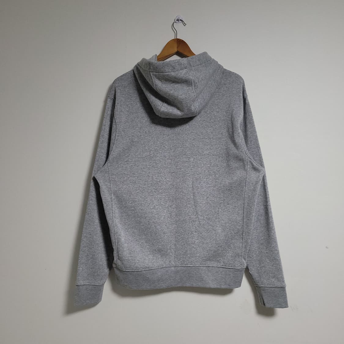 (M) NIKE 나이키 스우시 기모 후드티 그레이 상품이미지4